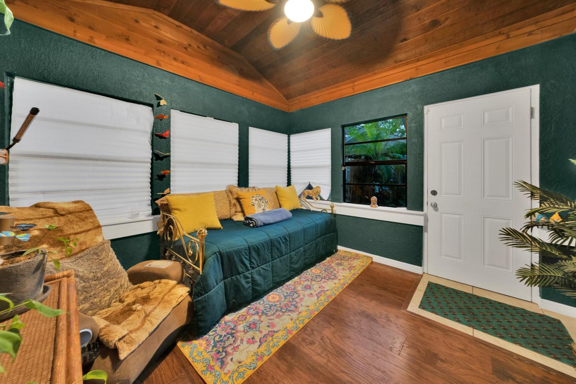 Zen Jungle House By Busch Gardens Sleeps 12 With Outdoor Games & Detached Play Space! Tampa Kültér fotó