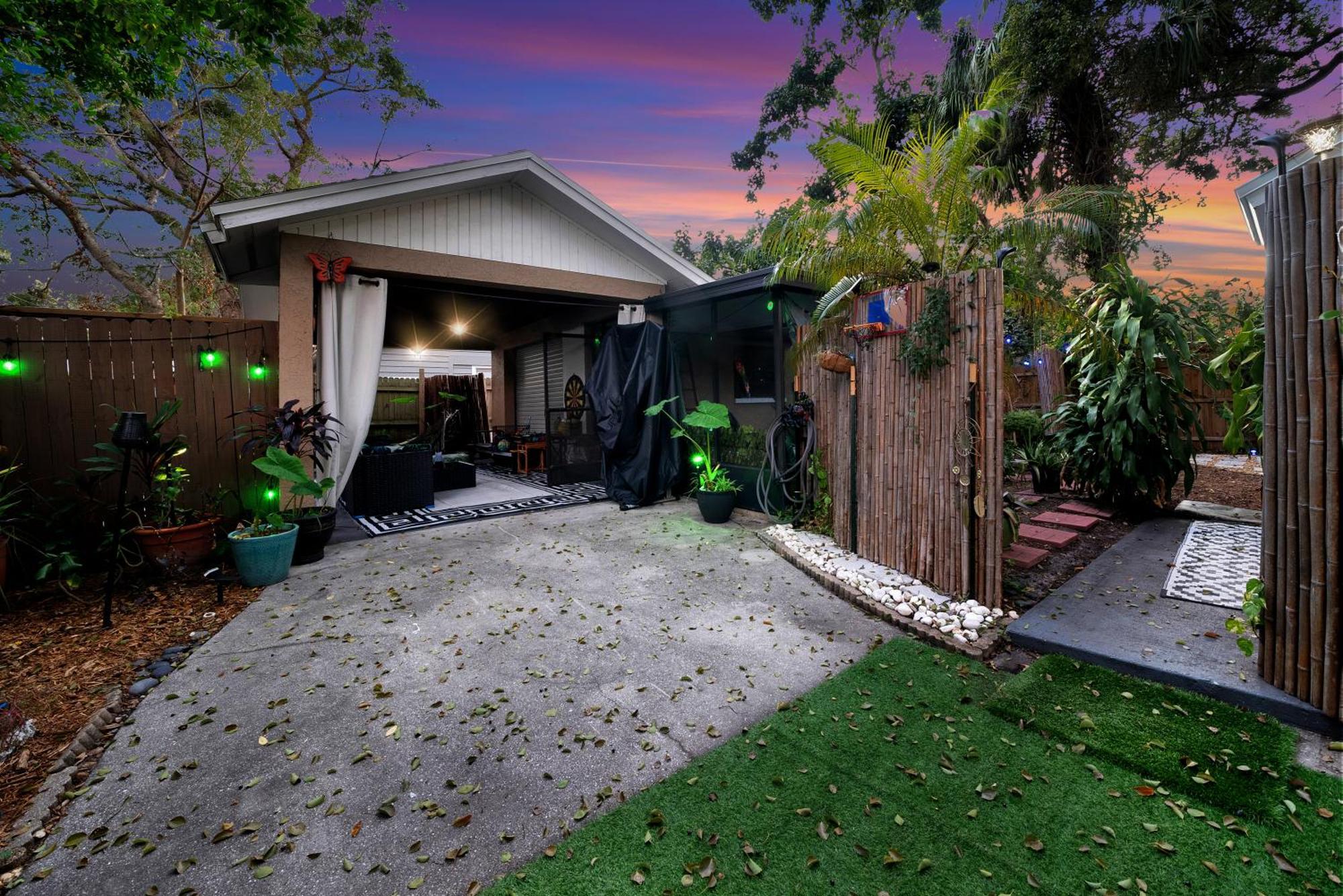 Zen Jungle House By Busch Gardens Sleeps 12 With Outdoor Games & Detached Play Space! Tampa Kültér fotó